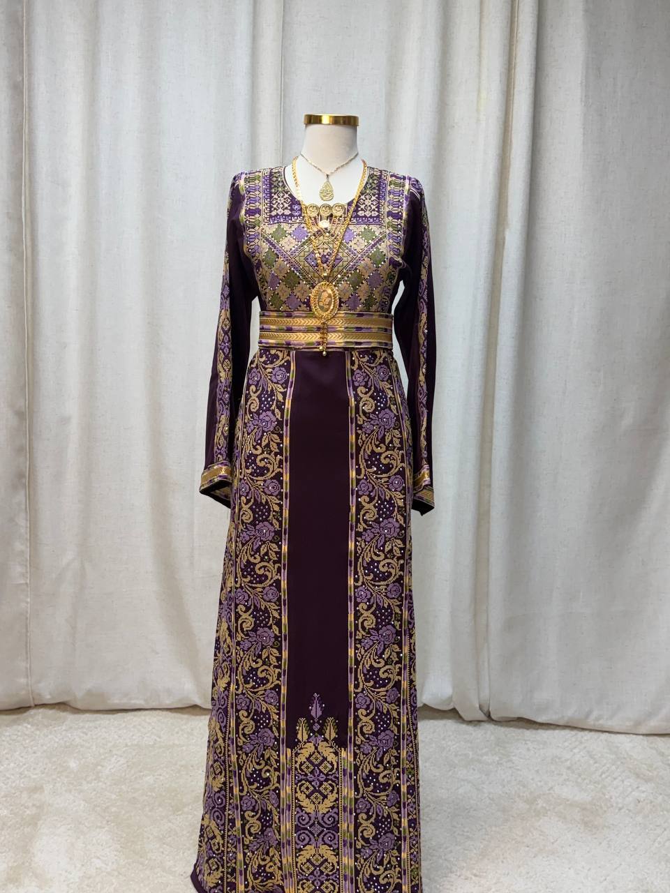 Maysara Embroidered Thobe
