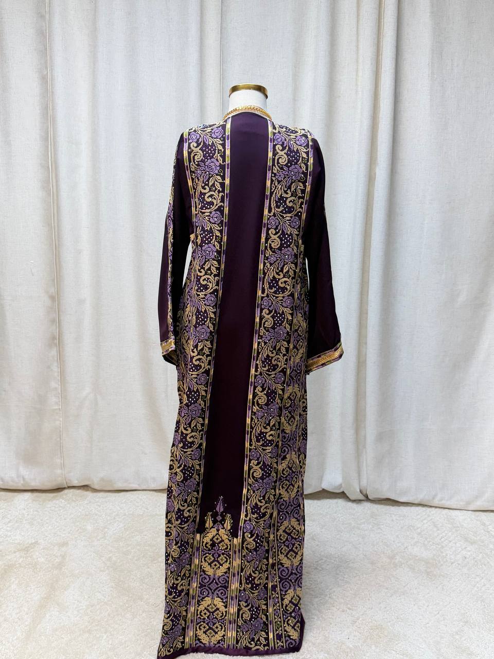 Maysara Embroidered Thobe