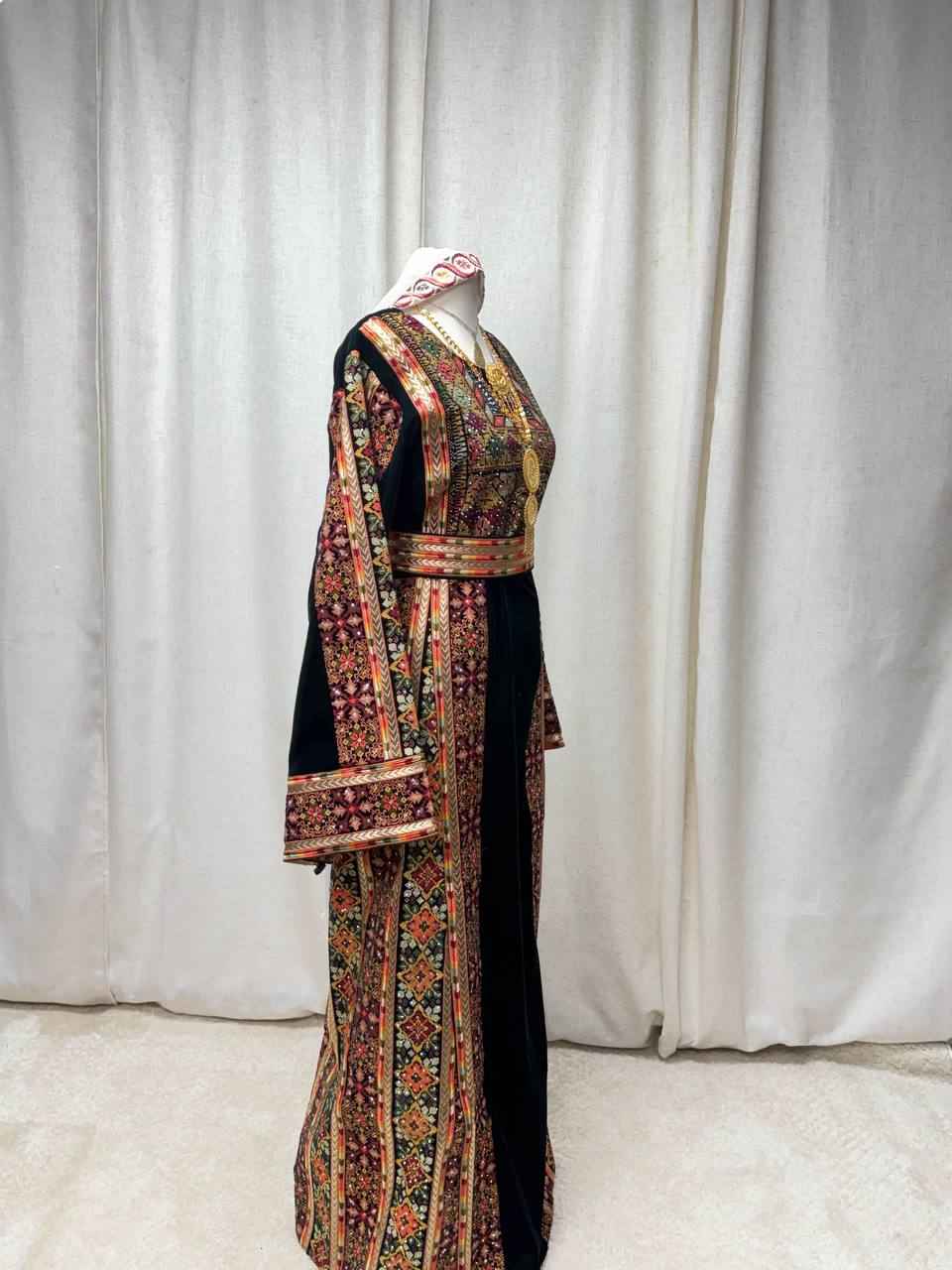 Sarah Velvet Heritage Thobe