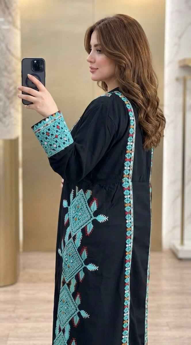 Razan Turquoise Heritage Thobe