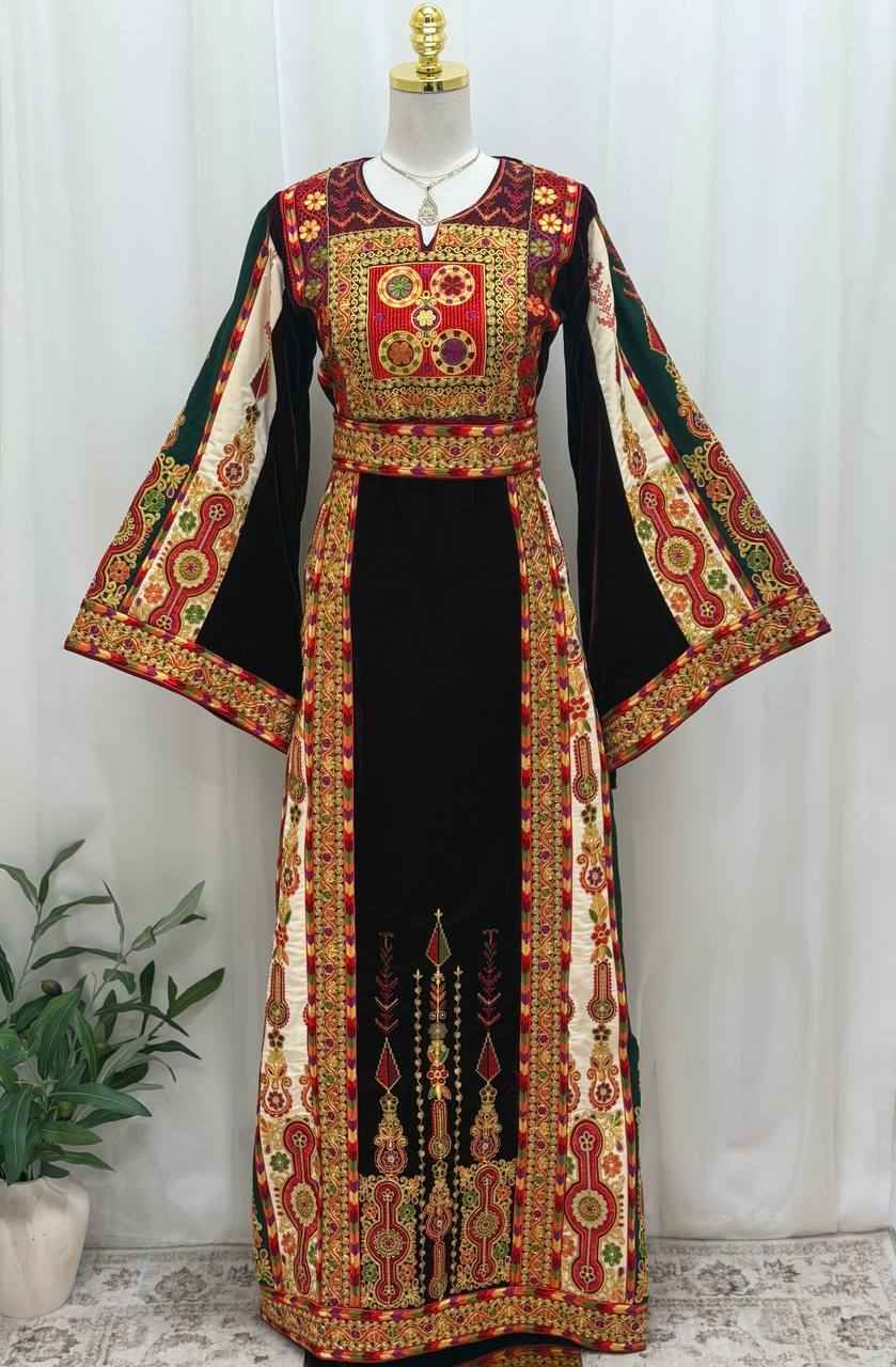 Zareefa Malika Velvet Heritage Thobe