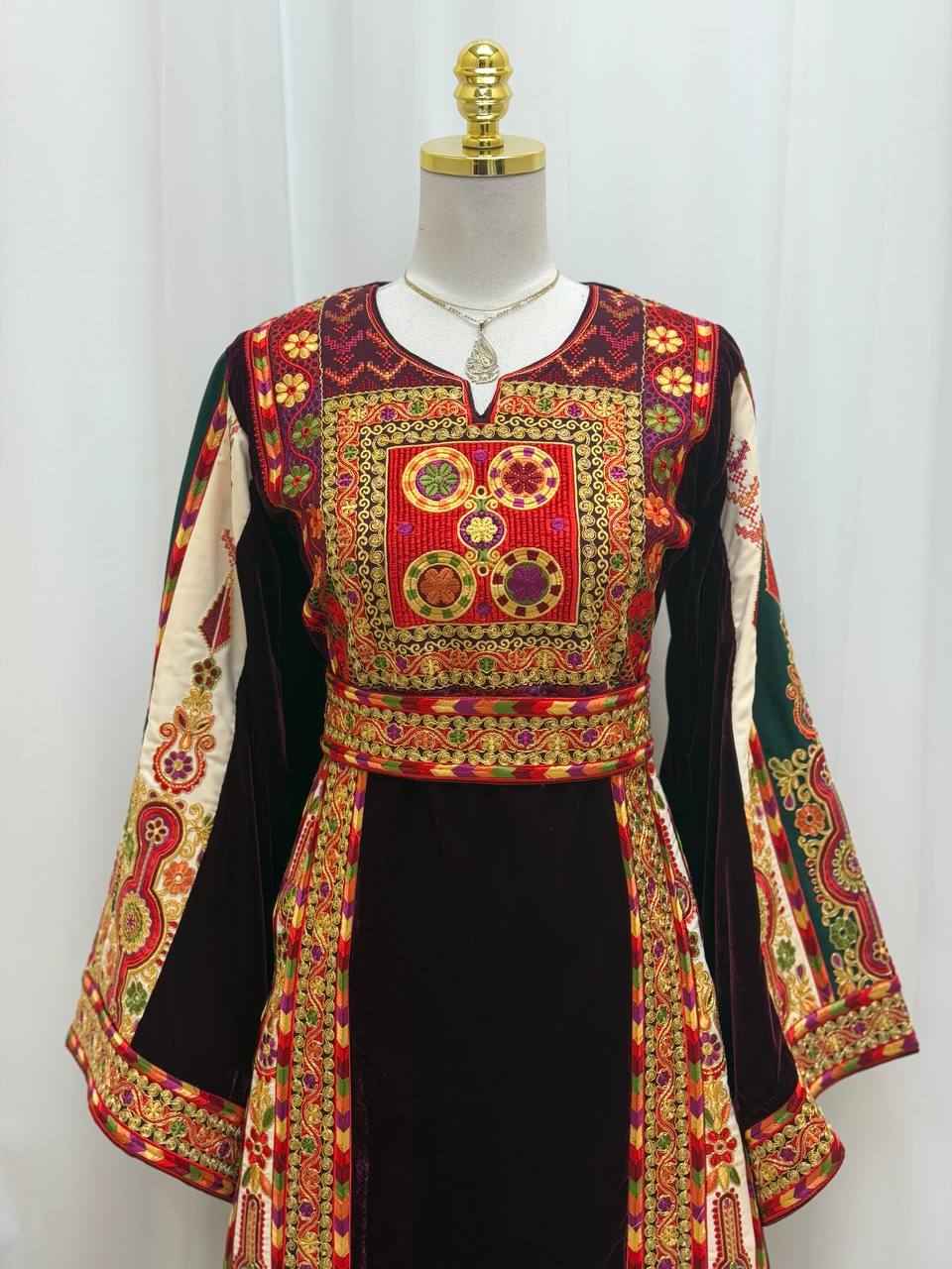 Zareefa Malika Velvet Heritage Thobe