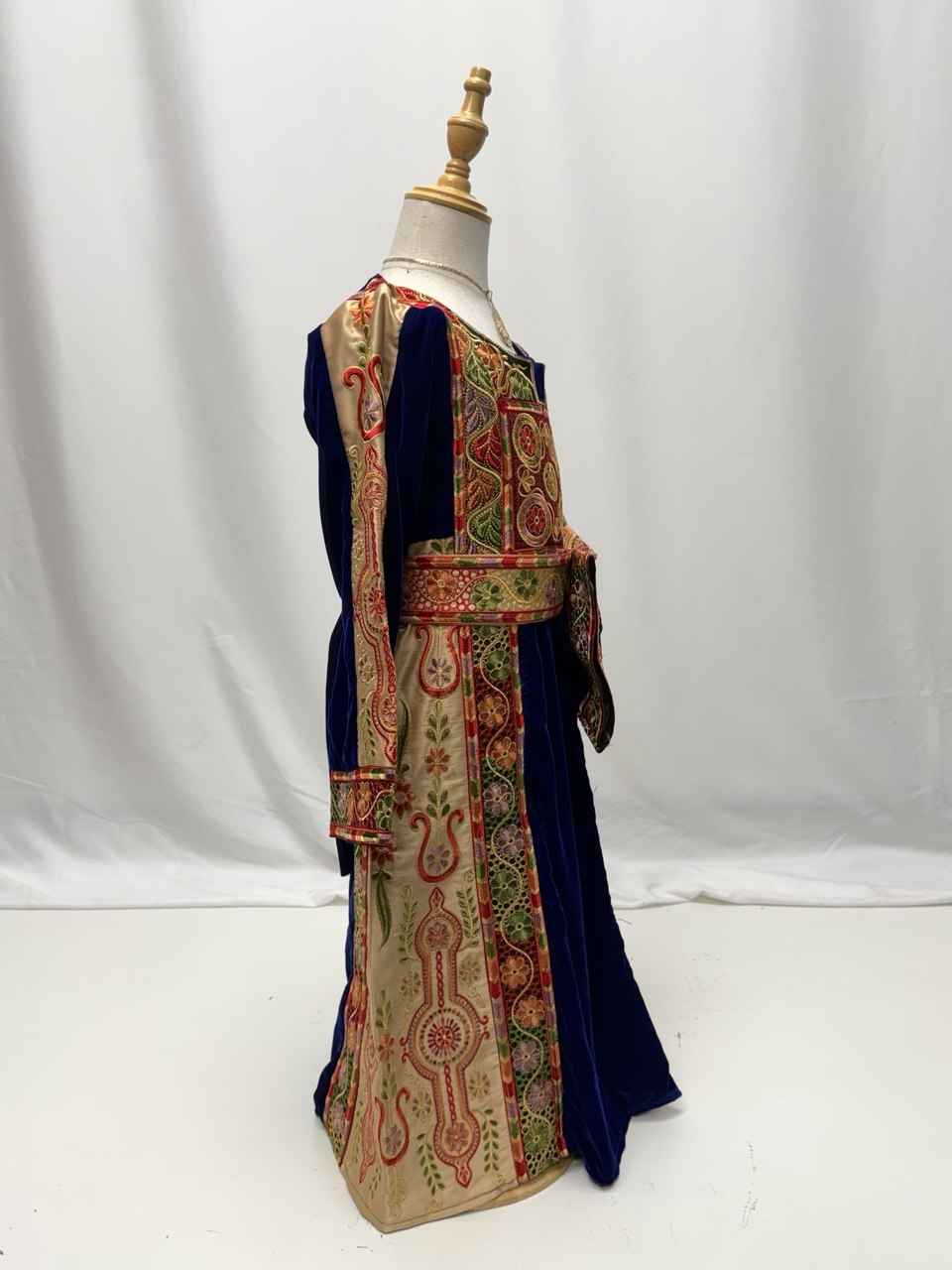 Andaleeb Heritage Kids’ Velvet Thobe