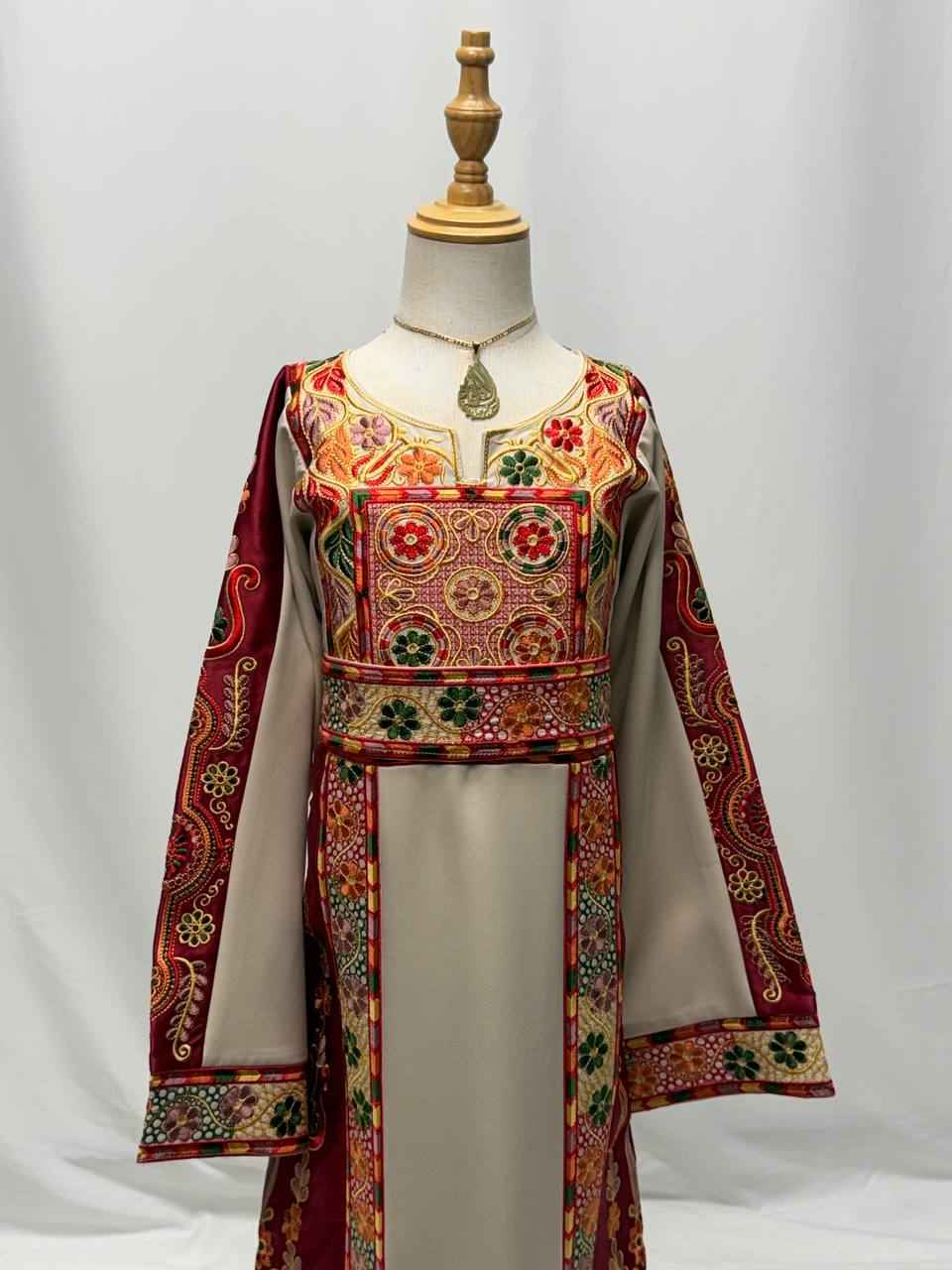 Lulwa Heritage Girls Thobe