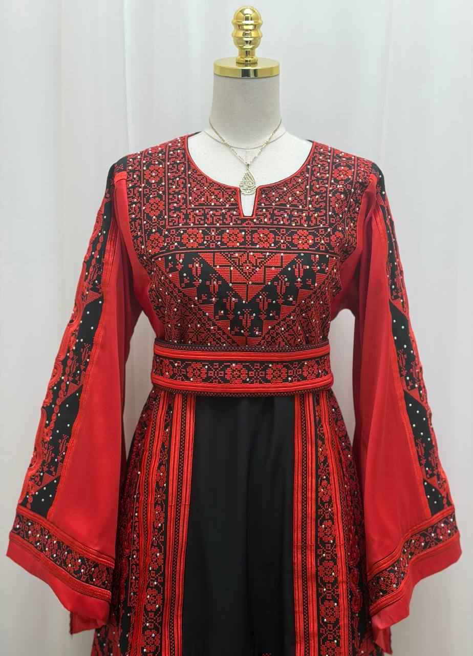 Noor Al Ard Satin Thobe
