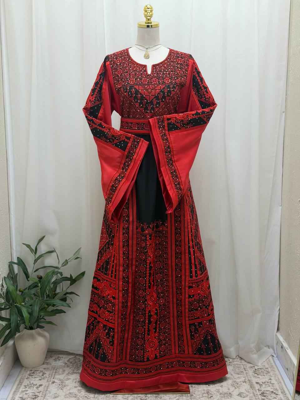 Noor Al Ard Satin Thobe