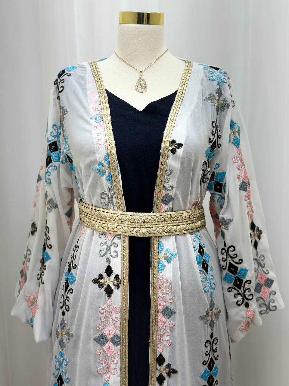 Sultana Royale Embroidered Caftan ✨