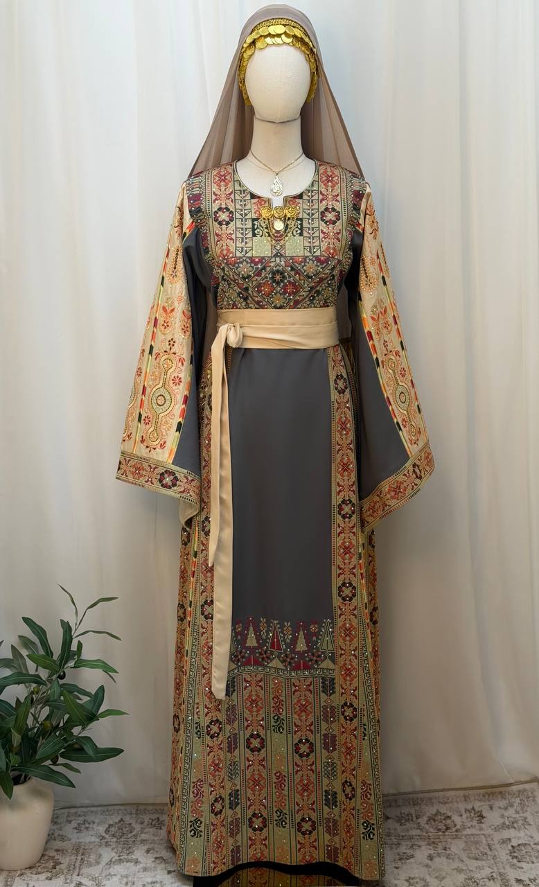Fadwa Heritage Thobe