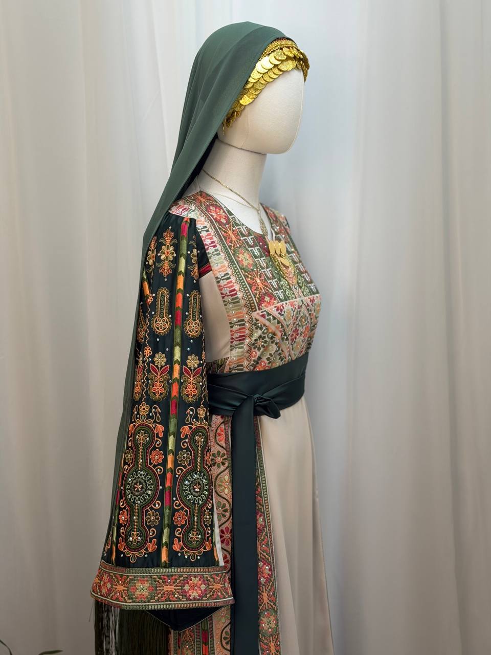Fadwa Heritage Thobe