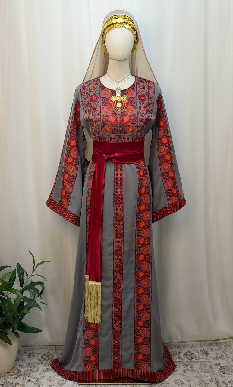 Lina Embroidered Thoub