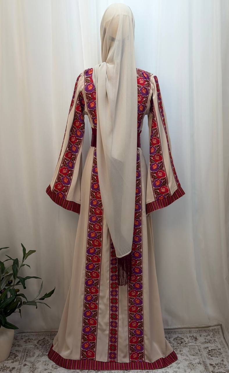 Lina Embroidered Thoub