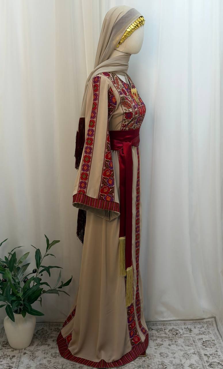 Lina Embroidered Thoub