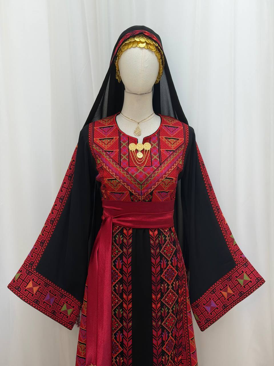 Sumaya Heritage Thoub