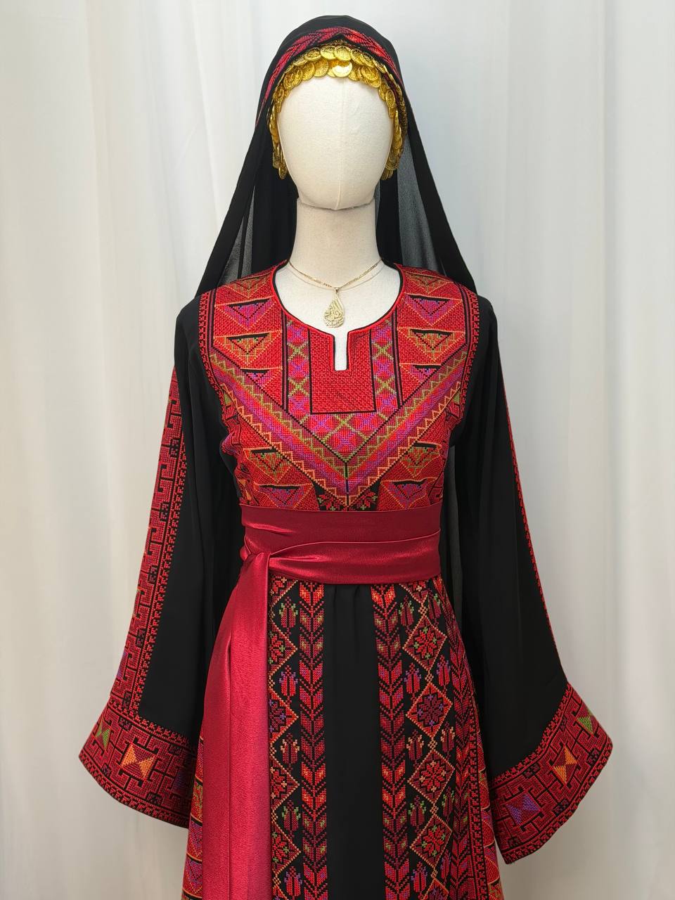 Sumaya Heritage Thoub
