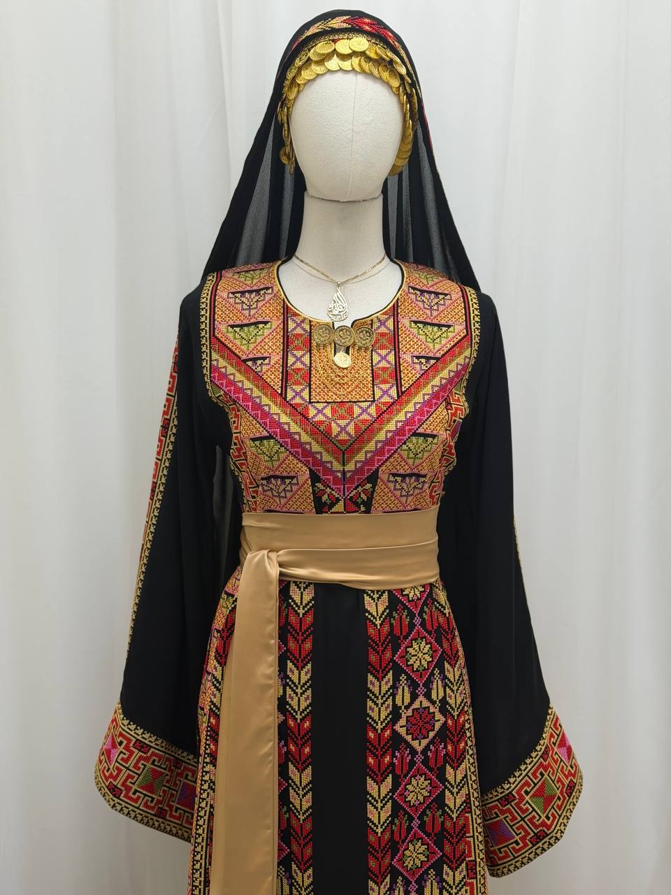 Sumaya Heritage Thoub