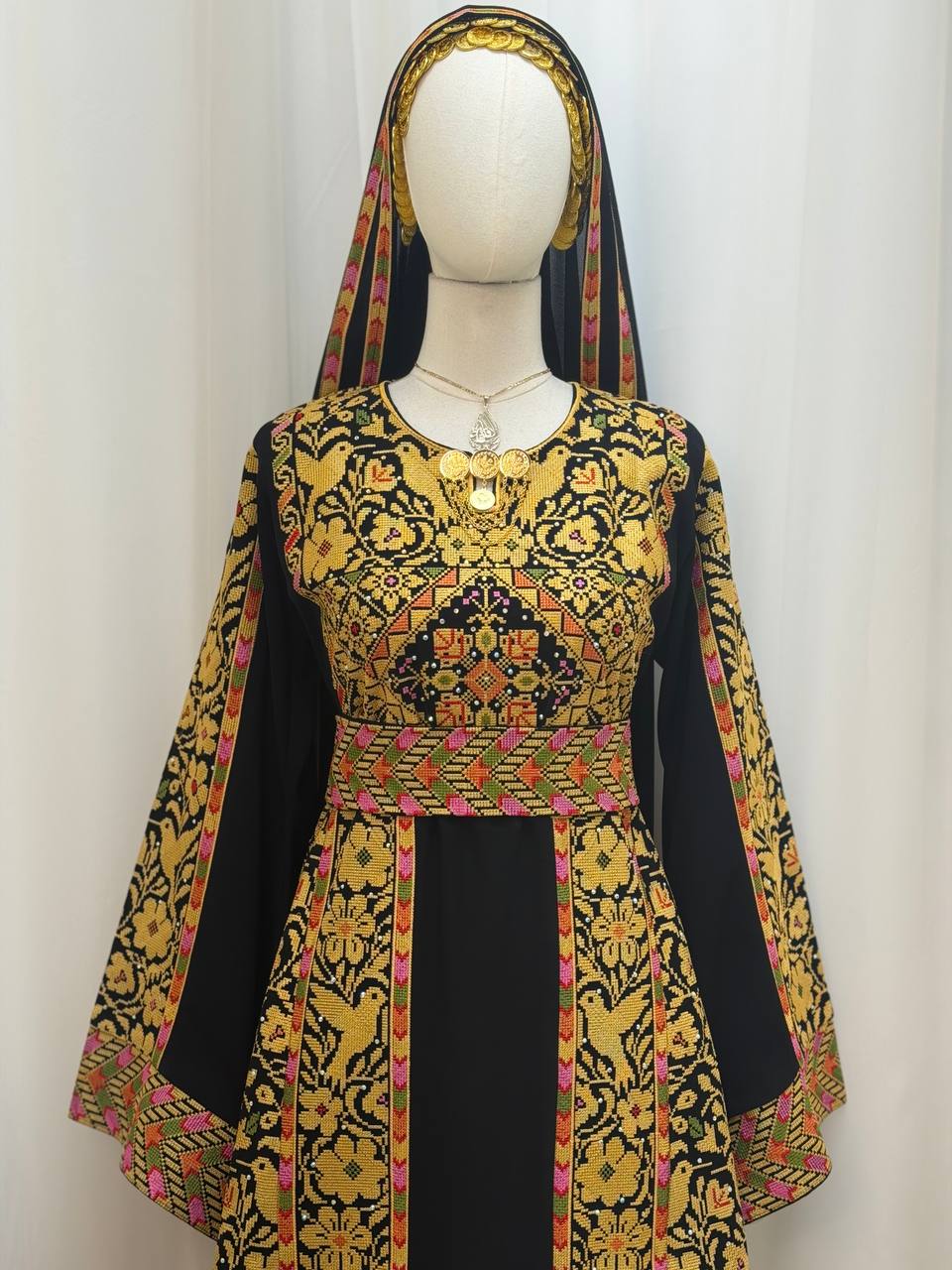 Safa Heritage Bird Thoub