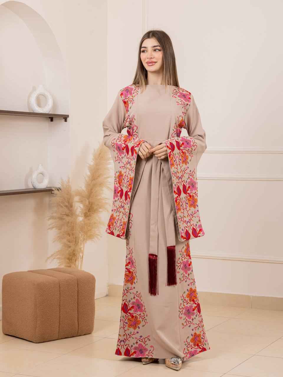 Rihana Heritage Thobe