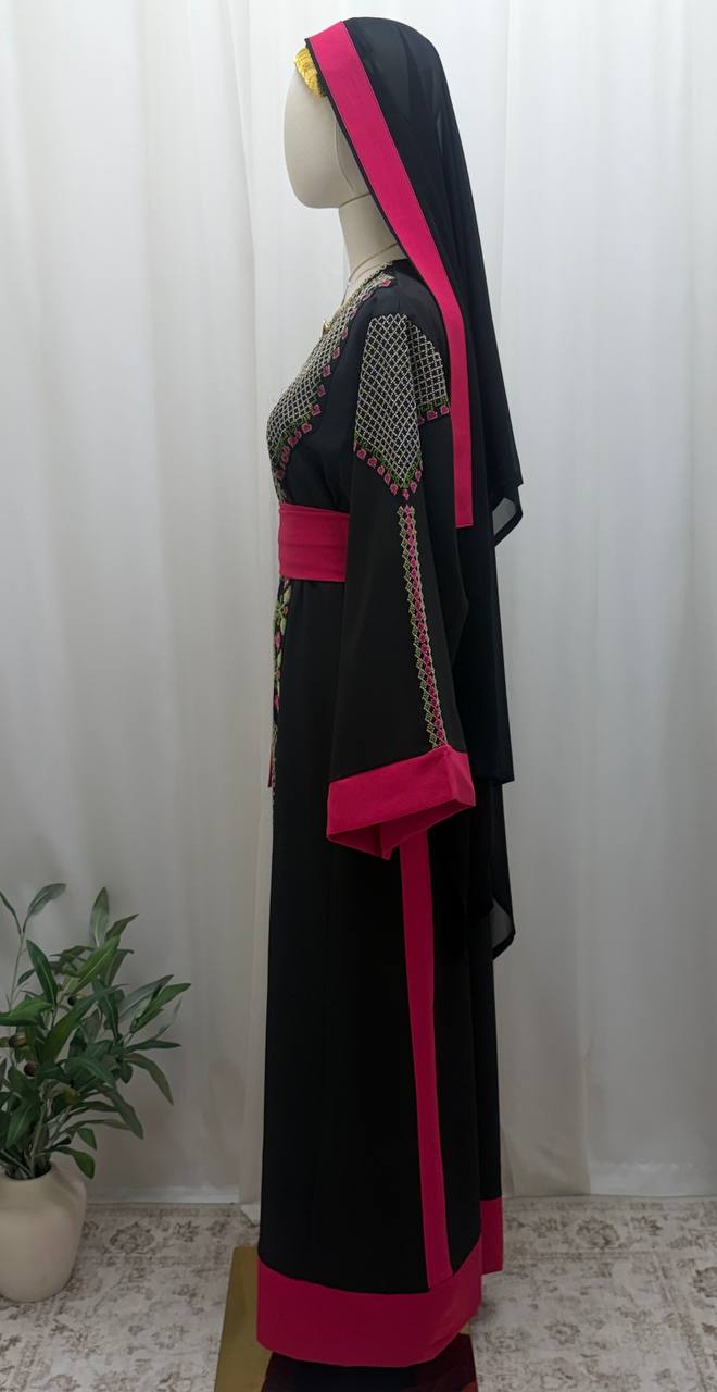 Hanouneh Heritage Thobe – Hand Embroidered