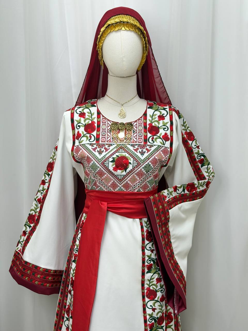 Thobe Al Rummanah – Pomegranate Heritage Thobe