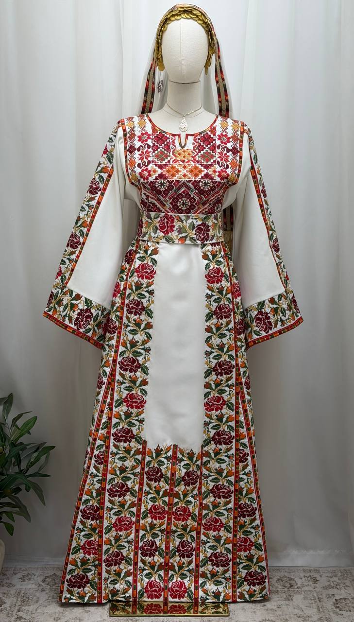 Jouri Roses Heritage Thobe