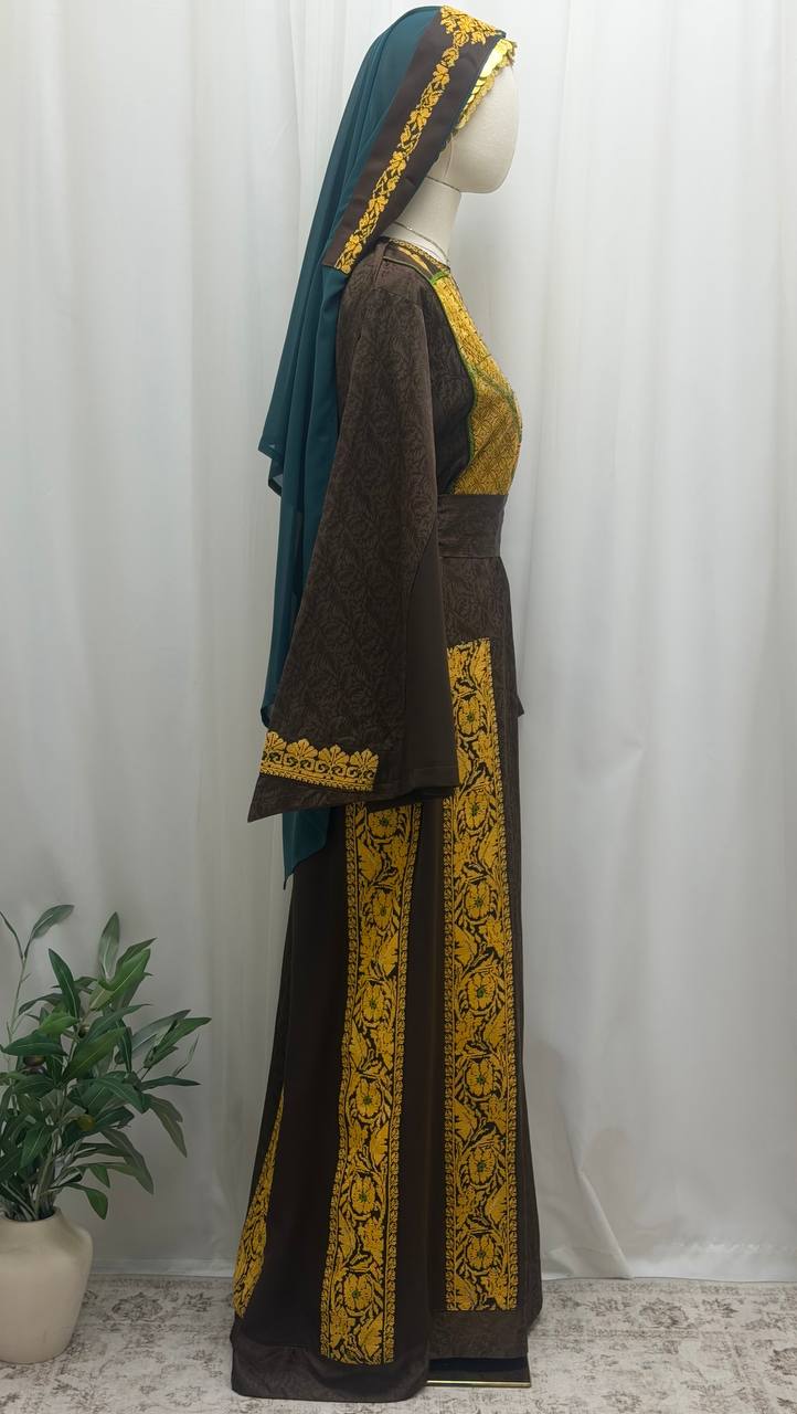 New Subhiya Heritage Ghabani Thobe – Hand-Transferred Embroidery