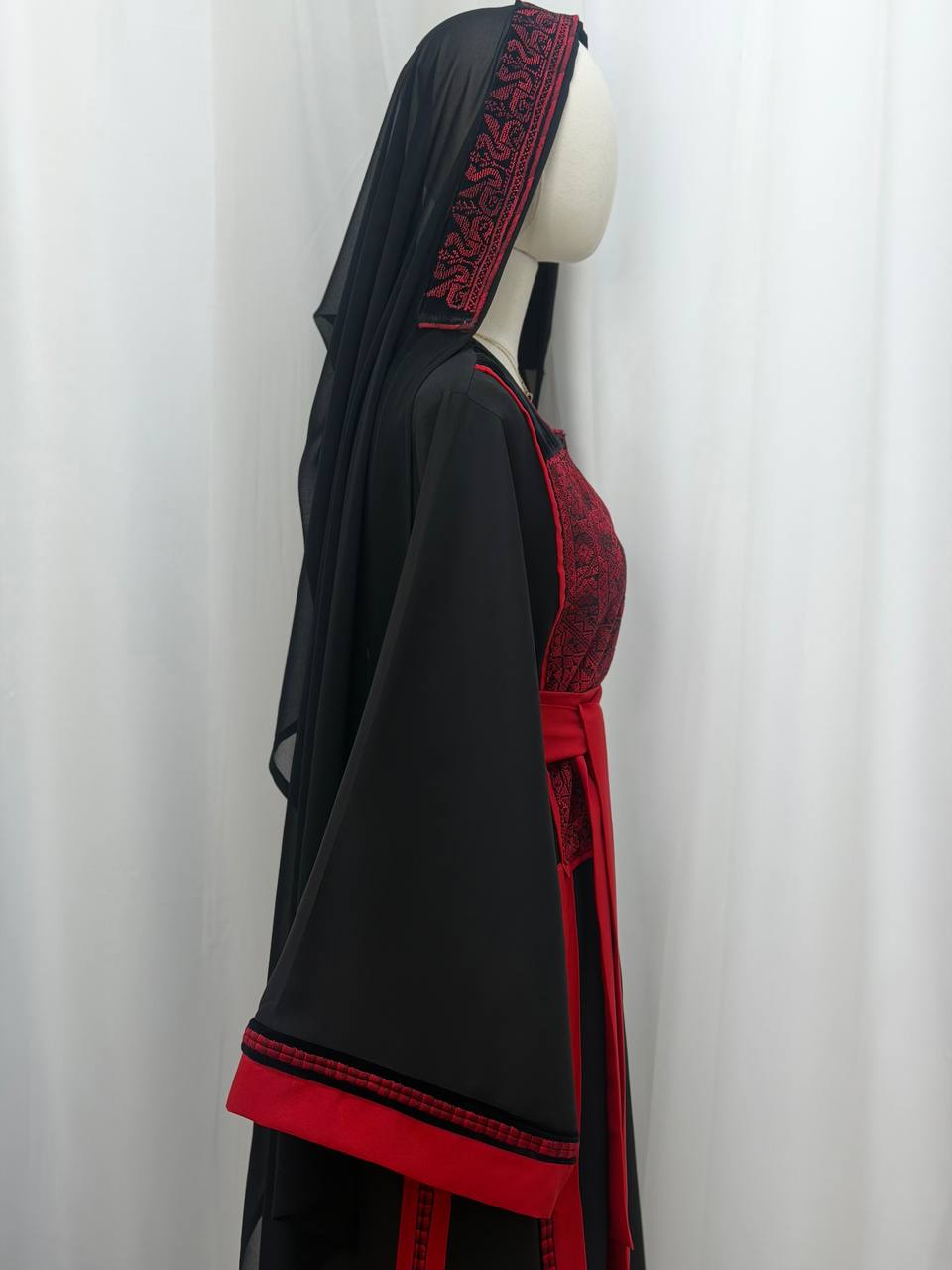 Al Samra Hand-Embroidered Heritage Thobe