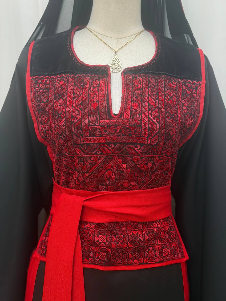 Al Samra Hand-Embroidered Heritage Thobe