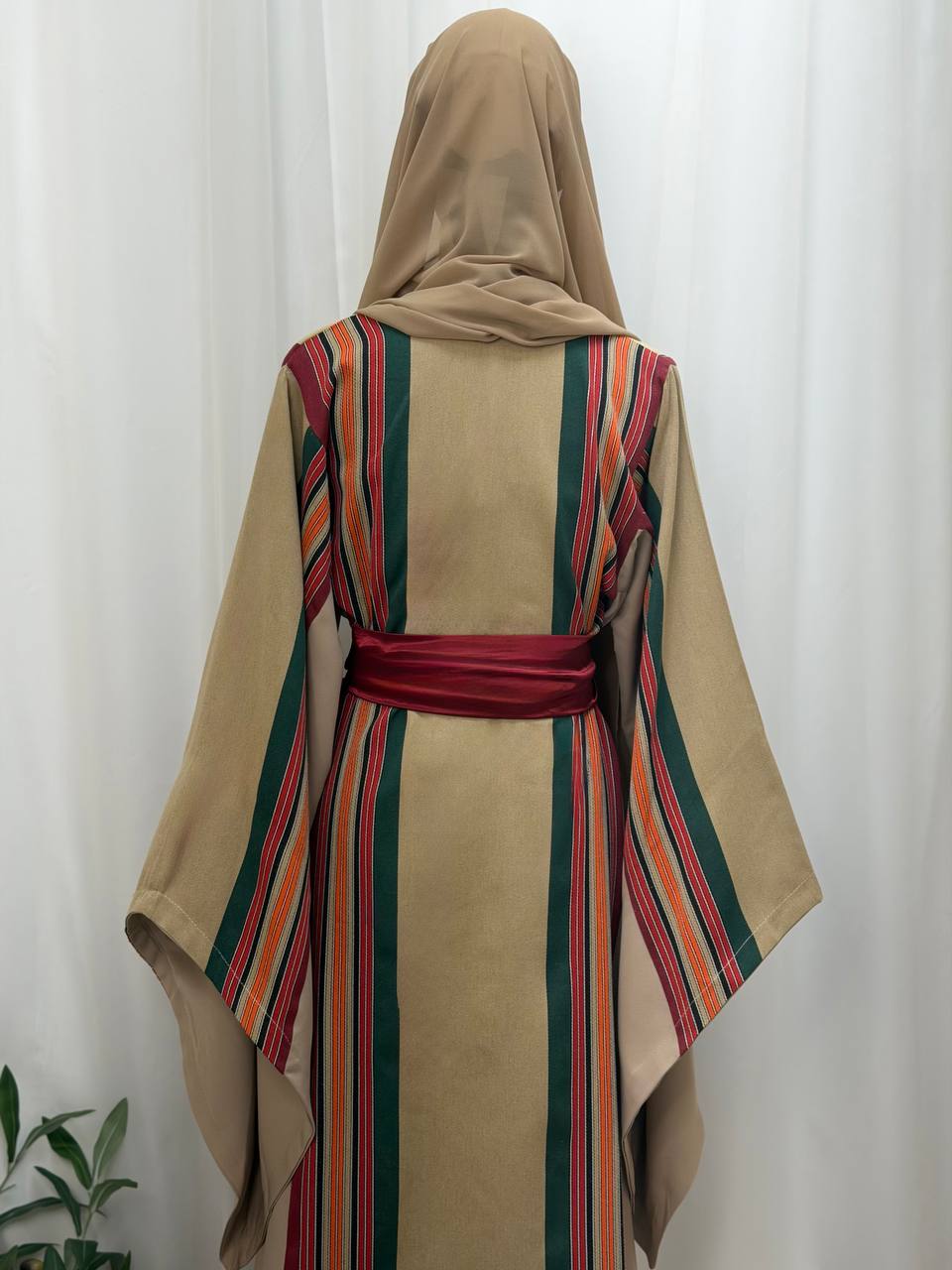 Hand-Embroidered Transferred Majdalawi Thobe