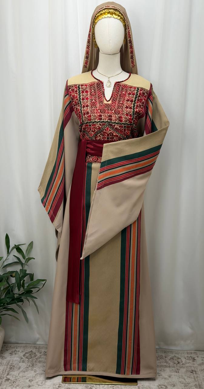Hand-Embroidered Transferred Majdalawi Thobe
