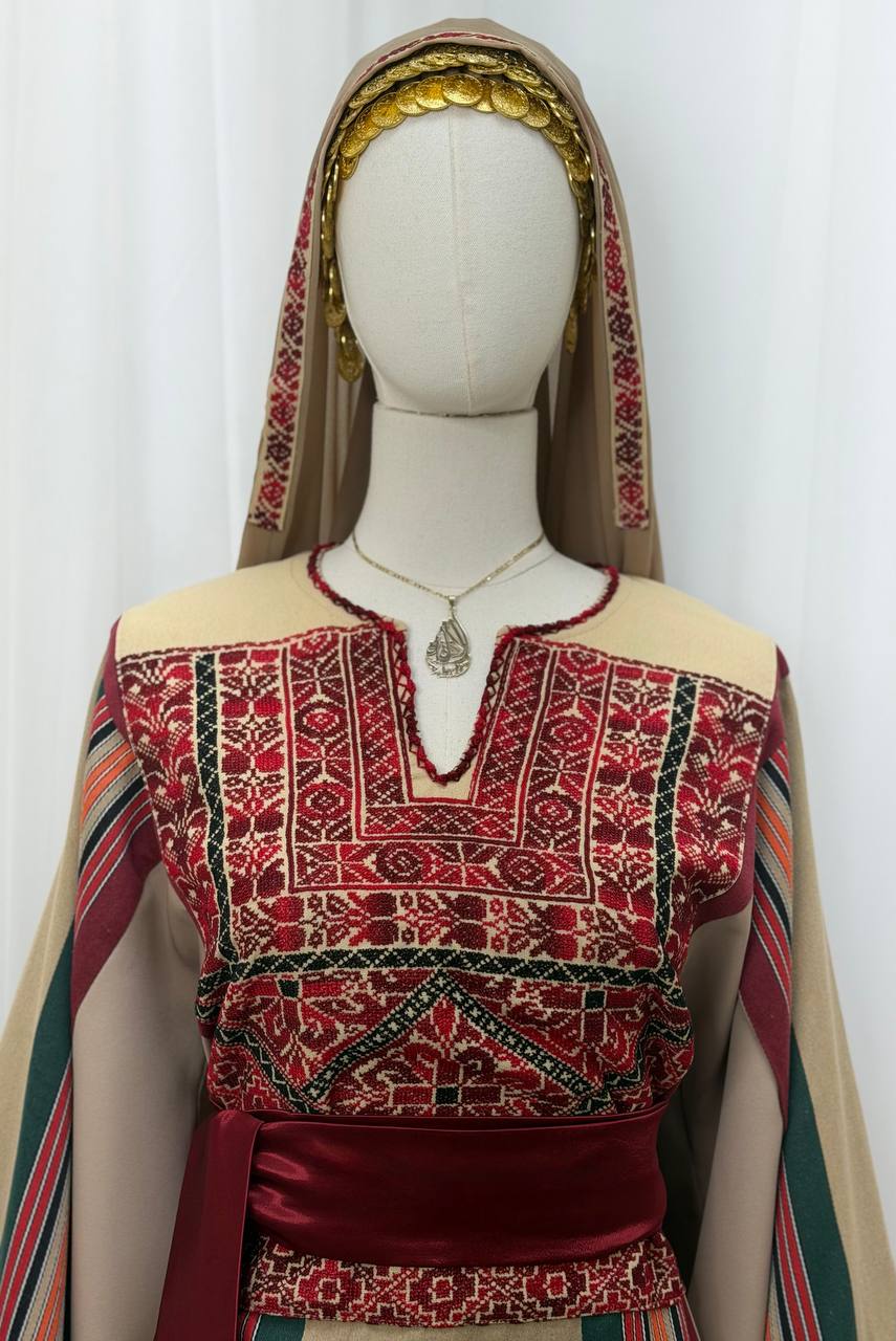 Hand-Embroidered Transferred Majdalawi Thobe