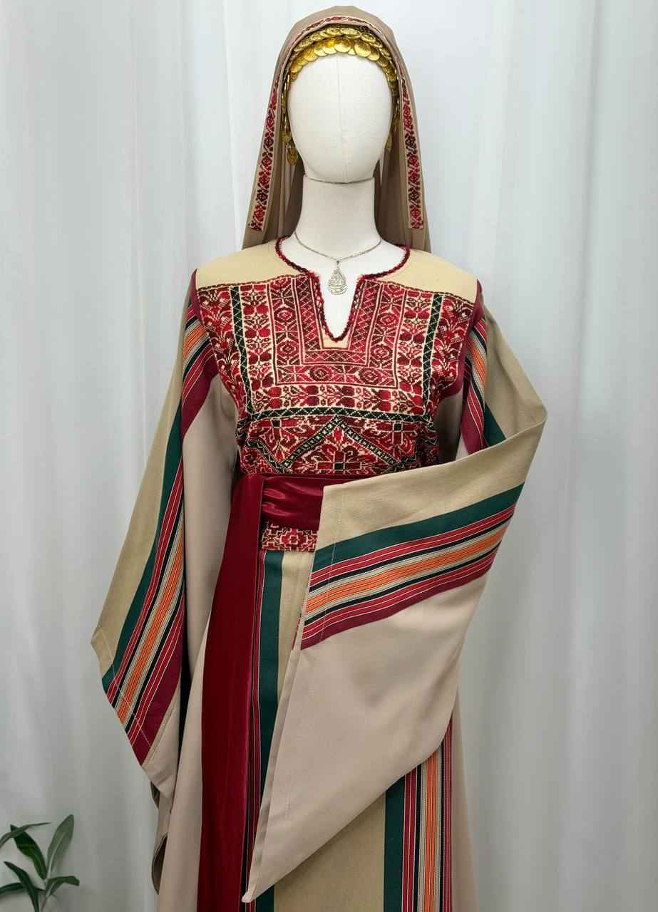 Hand-Embroidered Transferred Majdalawi Thobe