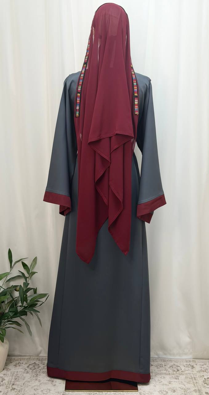 Carmel Heritage Thobe