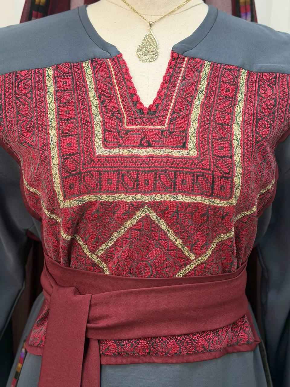 Carmel Heritage Thobe