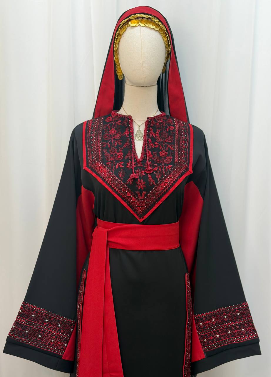 Thobe Laylat Al-Karmel