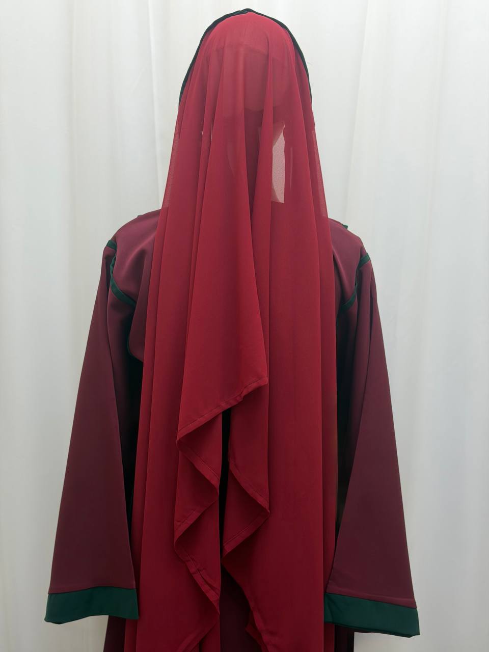 Karmel Al-Muluk Hand-Embroidered Thobe