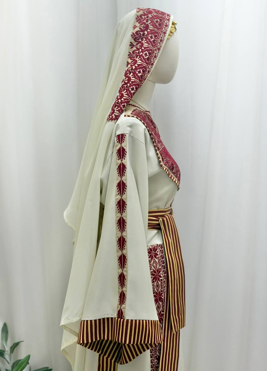Karma Vine Heritage Thobe