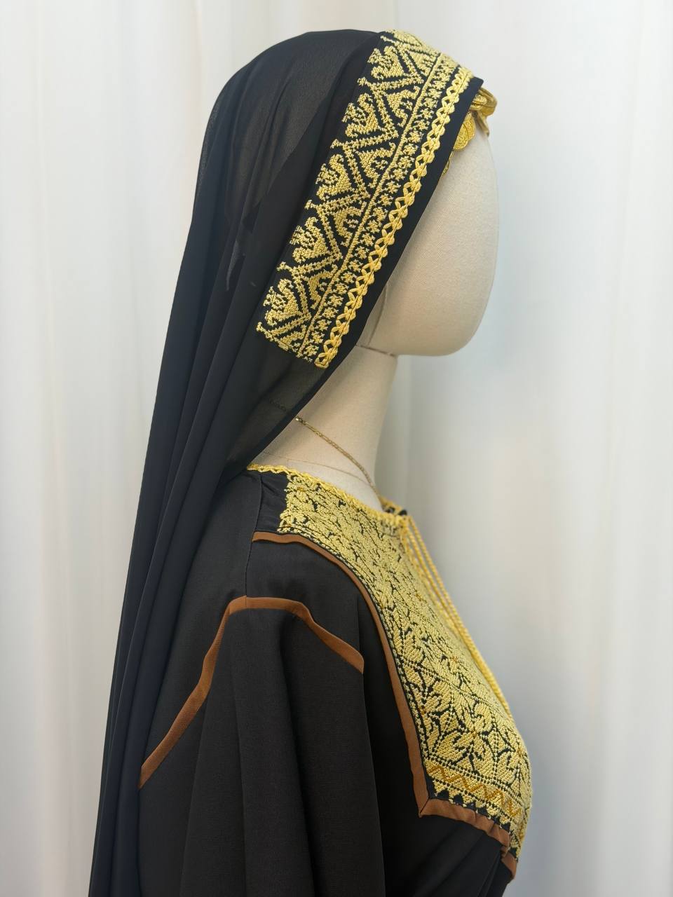 Golden Heritage Hand-Transferred Thobe