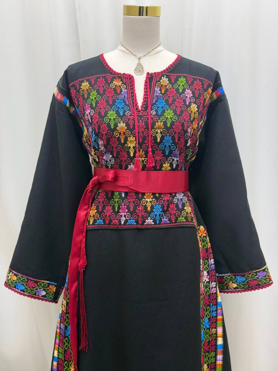 Thobe Alzytona | Heritage Rainbow Hand-Embroidered Thobe
