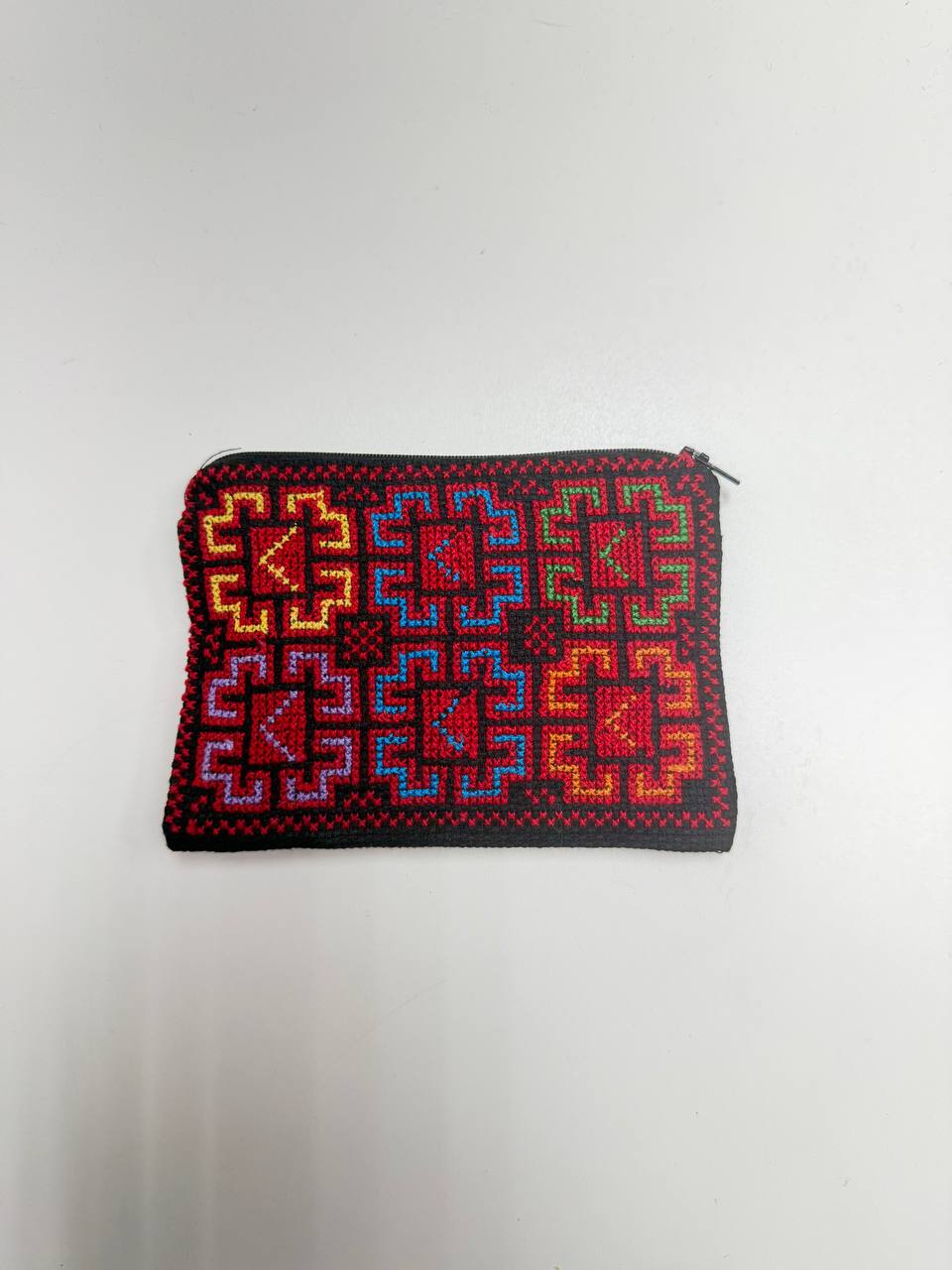 Hand-Embroidered Palestinian Heritage Zipper Pouch