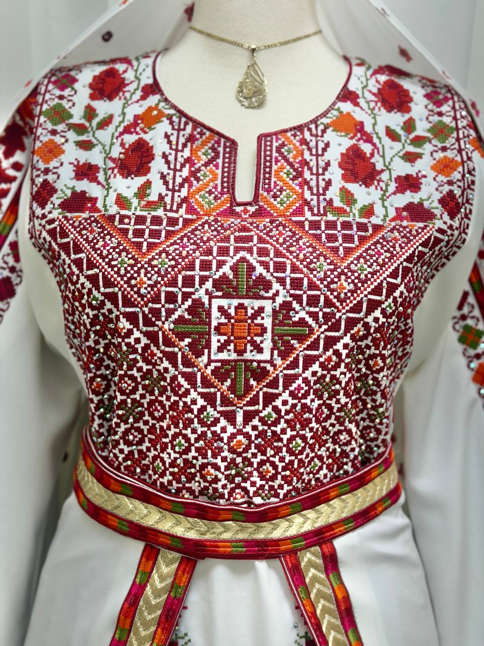 Raneem Bridal Thobe