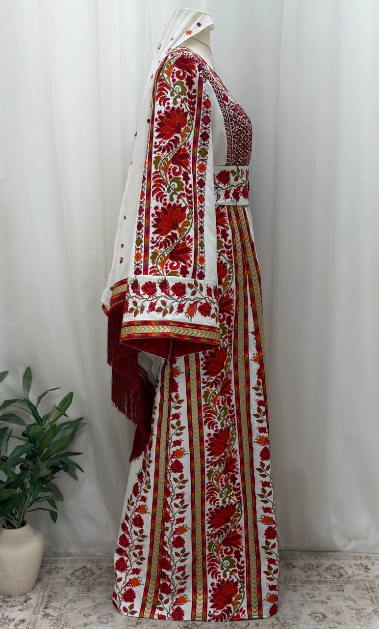 Raneem Bridal Thobe