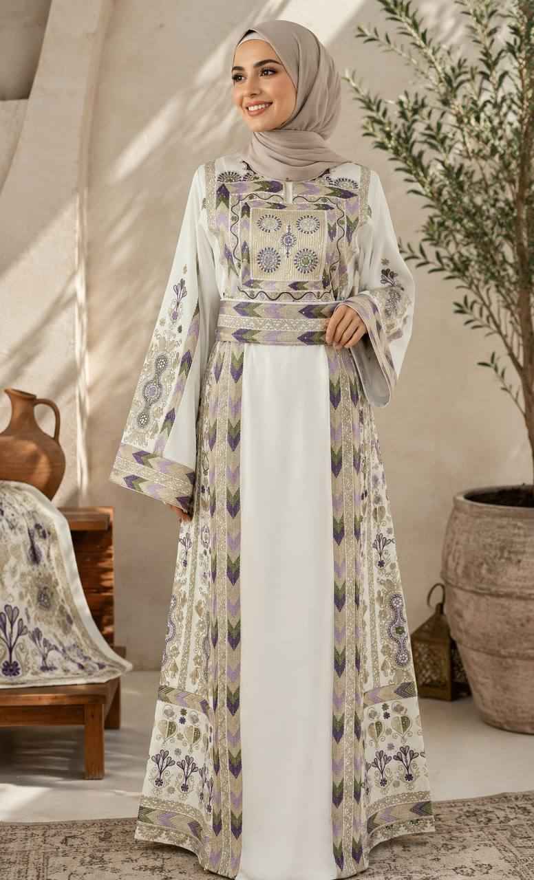 Nasmah Embroidered Thobe