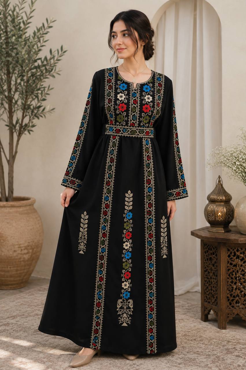 Noura Embroidered Thobe