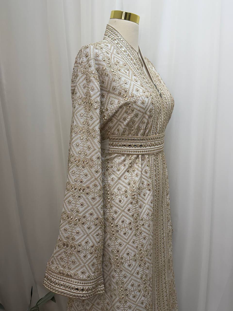 Marwa Embroidered Abaya Jacket