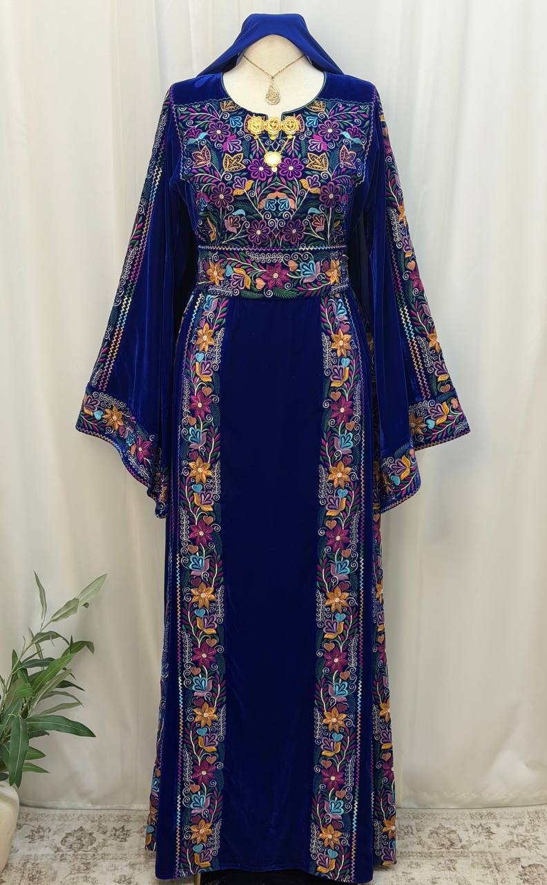 Noul Embroidered Velvet Thobe