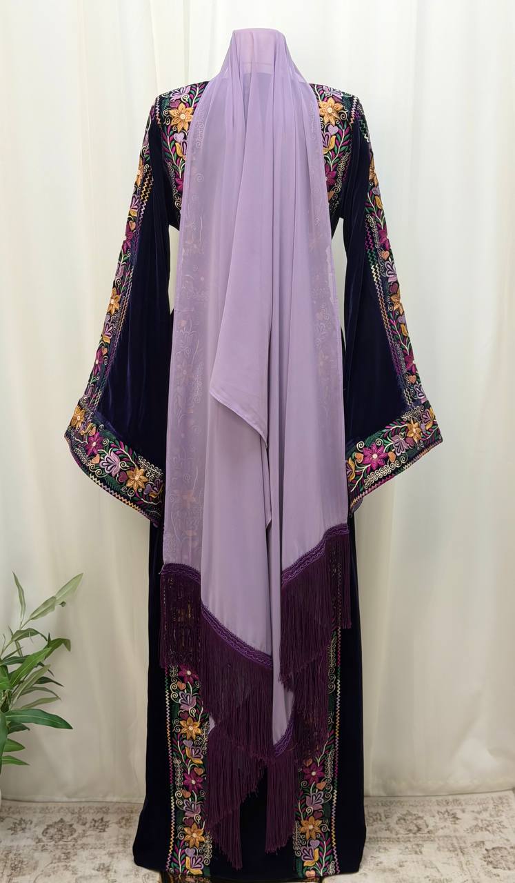 Noul Embroidered Velvet Thobe