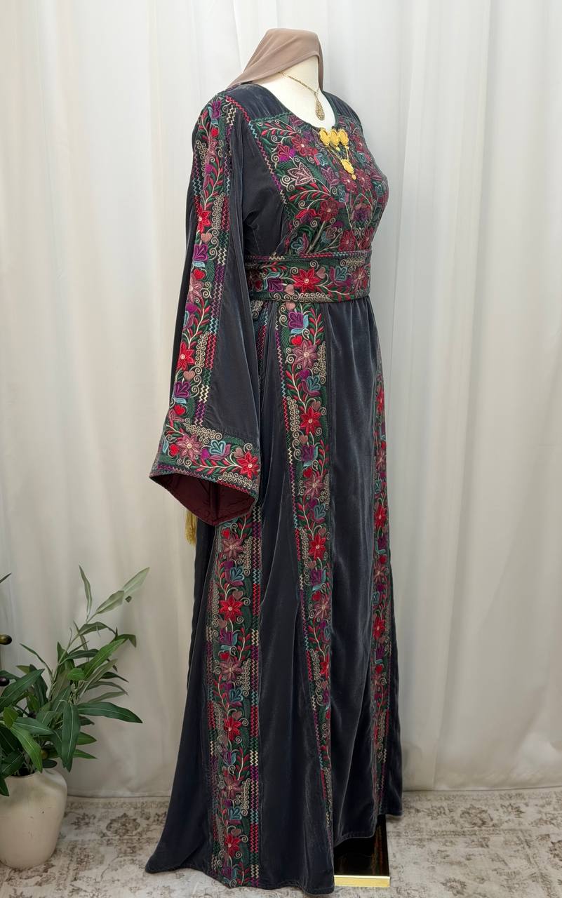 Noul Embroidered Velvet Thobe