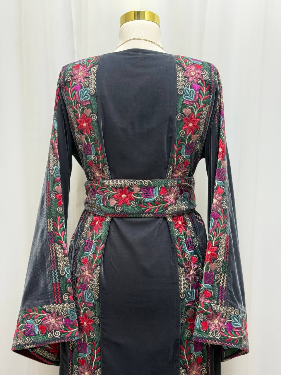 Noul Embroidered Velvet Thobe