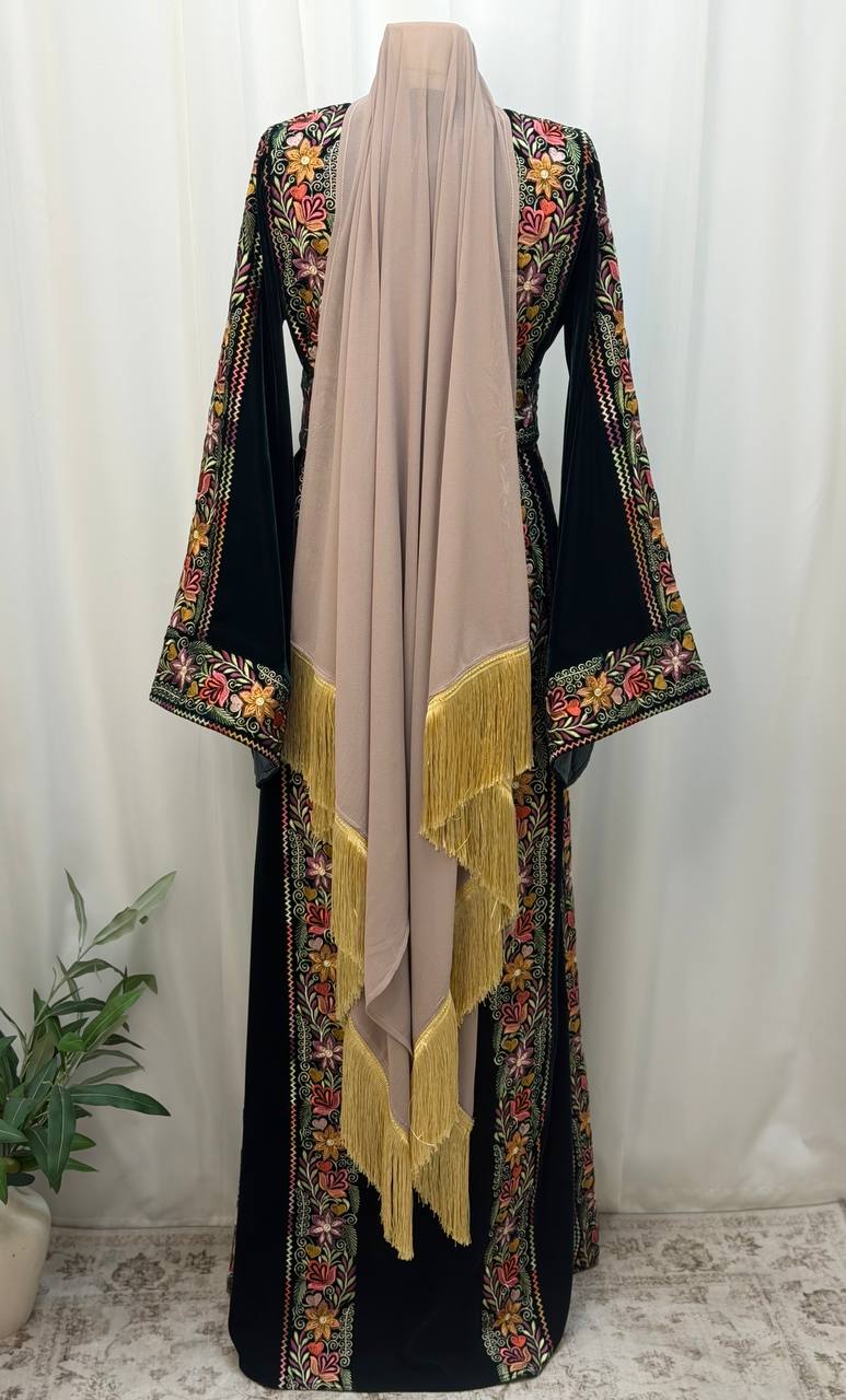 Noul Embroidered Velvet Thobe