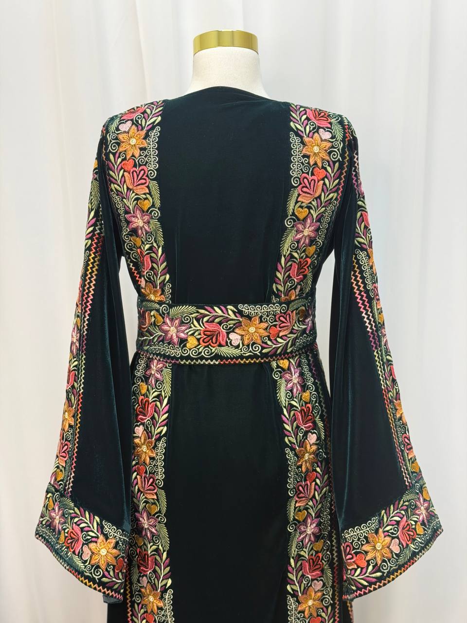 Noul Embroidered Velvet Thobe